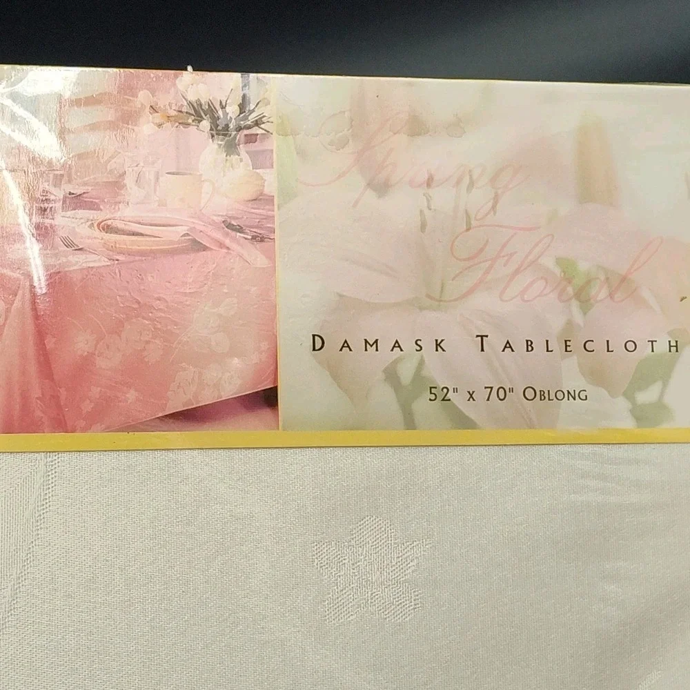 Ivory Tablecloth 52